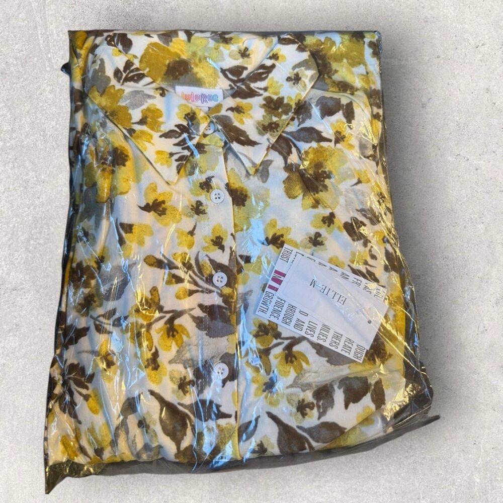 LuLaRoe NWT Ellie Dress Medium Classic Shirt Dress Yellow white Floral Print
